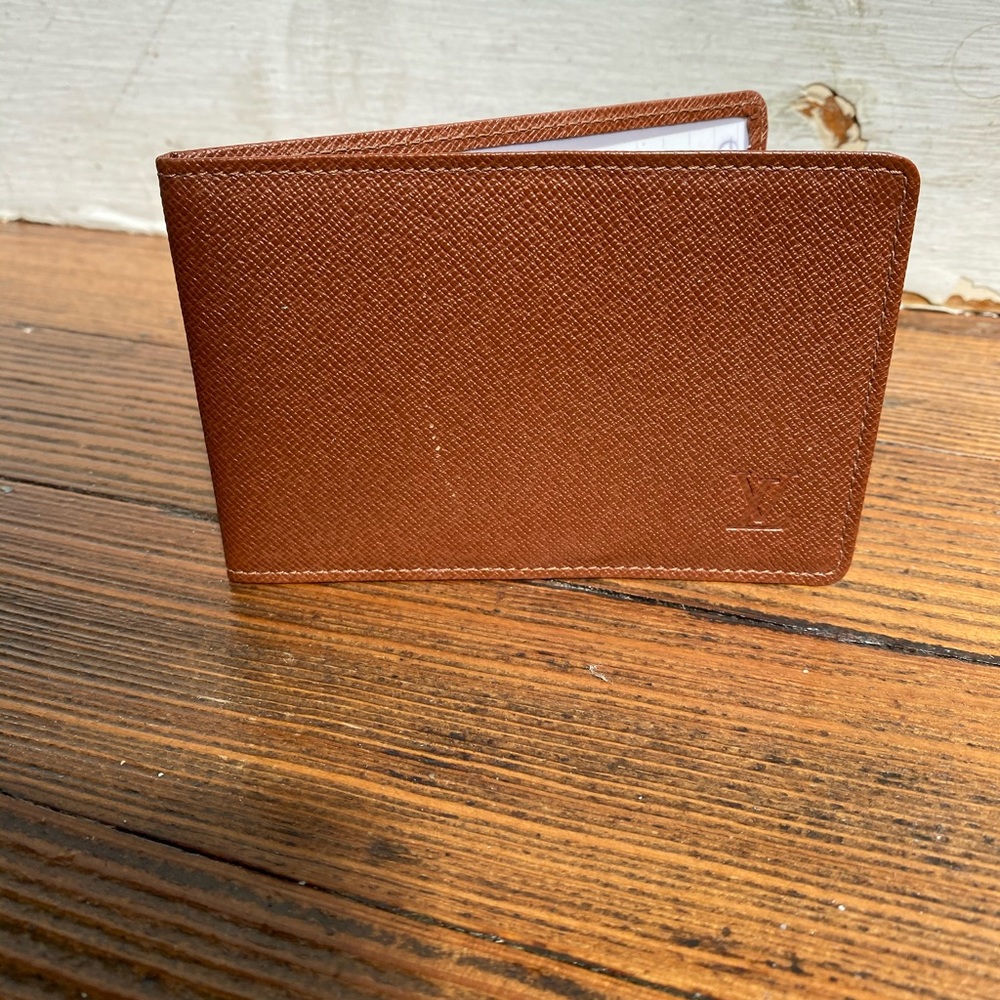 LV ID/Passport Holder